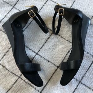 cole haan women's adderly wedge sandal